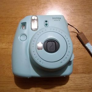 Instax mini 9